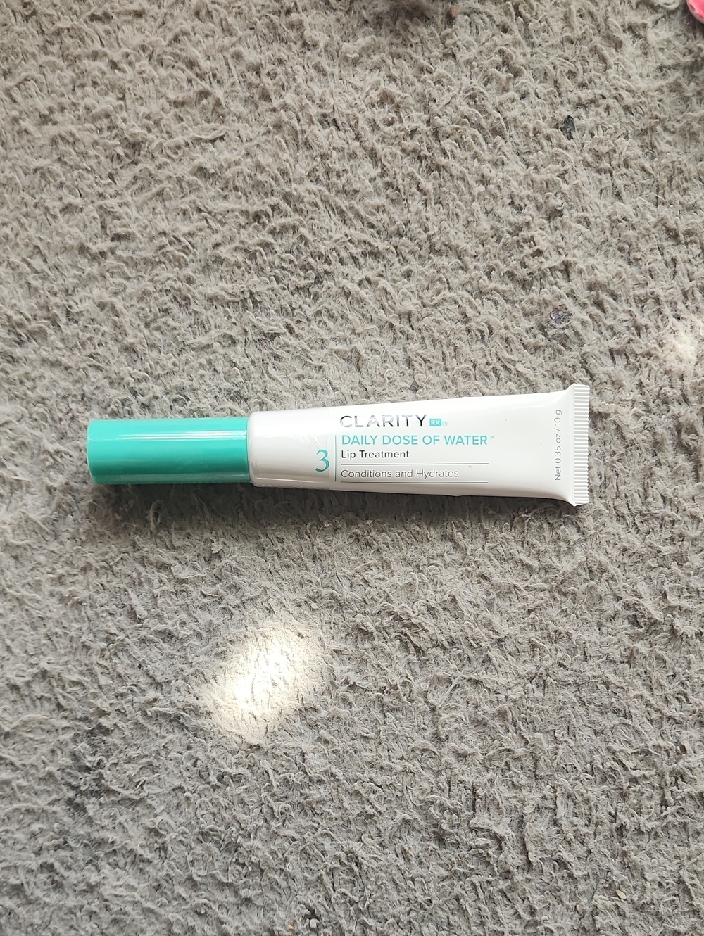 Daily Dose of Water Lip Treatment - Hydrating Clear Balm (Teal/White)